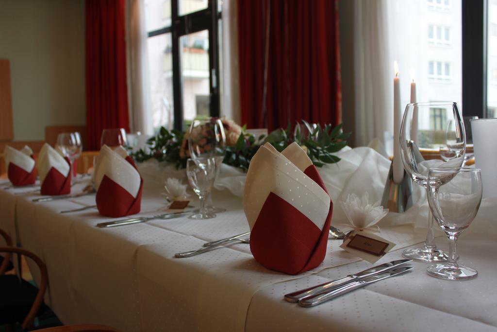 Ascot Bristol Potsdam